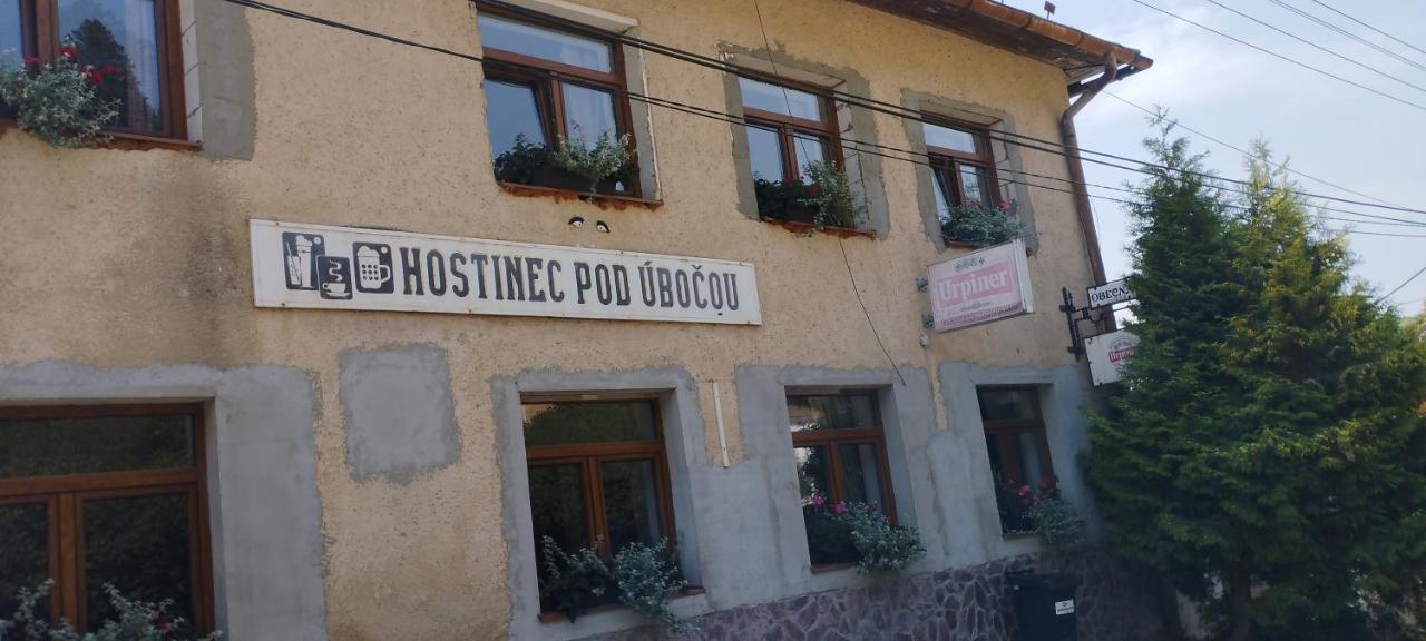 Hostinec Pod Ubocou Valaská Exterior foto
